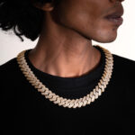 Frosted Cuban Chain in Gold - 16mm
