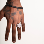 The Diamond King ring in White Gold
